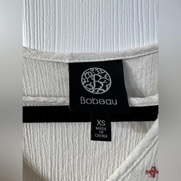 Bobeau boho blouse- long sleeves-  XS -embroidered - Picture 5 of 6